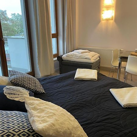 Władysławowo Apartamenty Gwiazda Baltyku 2Min Plaza, Parking מראה חיצוני תמונה