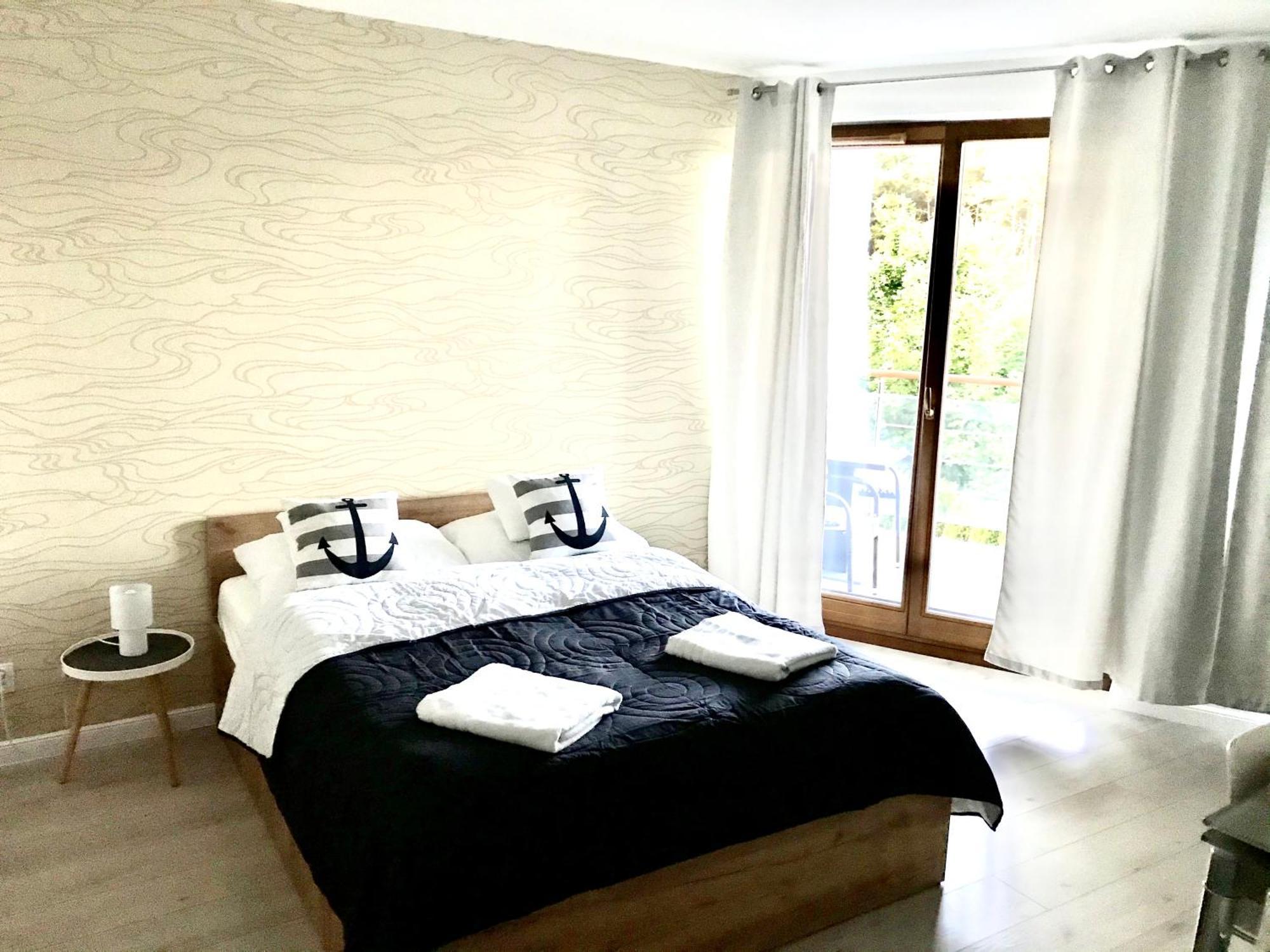 Władysławowo Apartamenty Gwiazda Baltyku 2Min Plaza, Parking מראה חיצוני תמונה