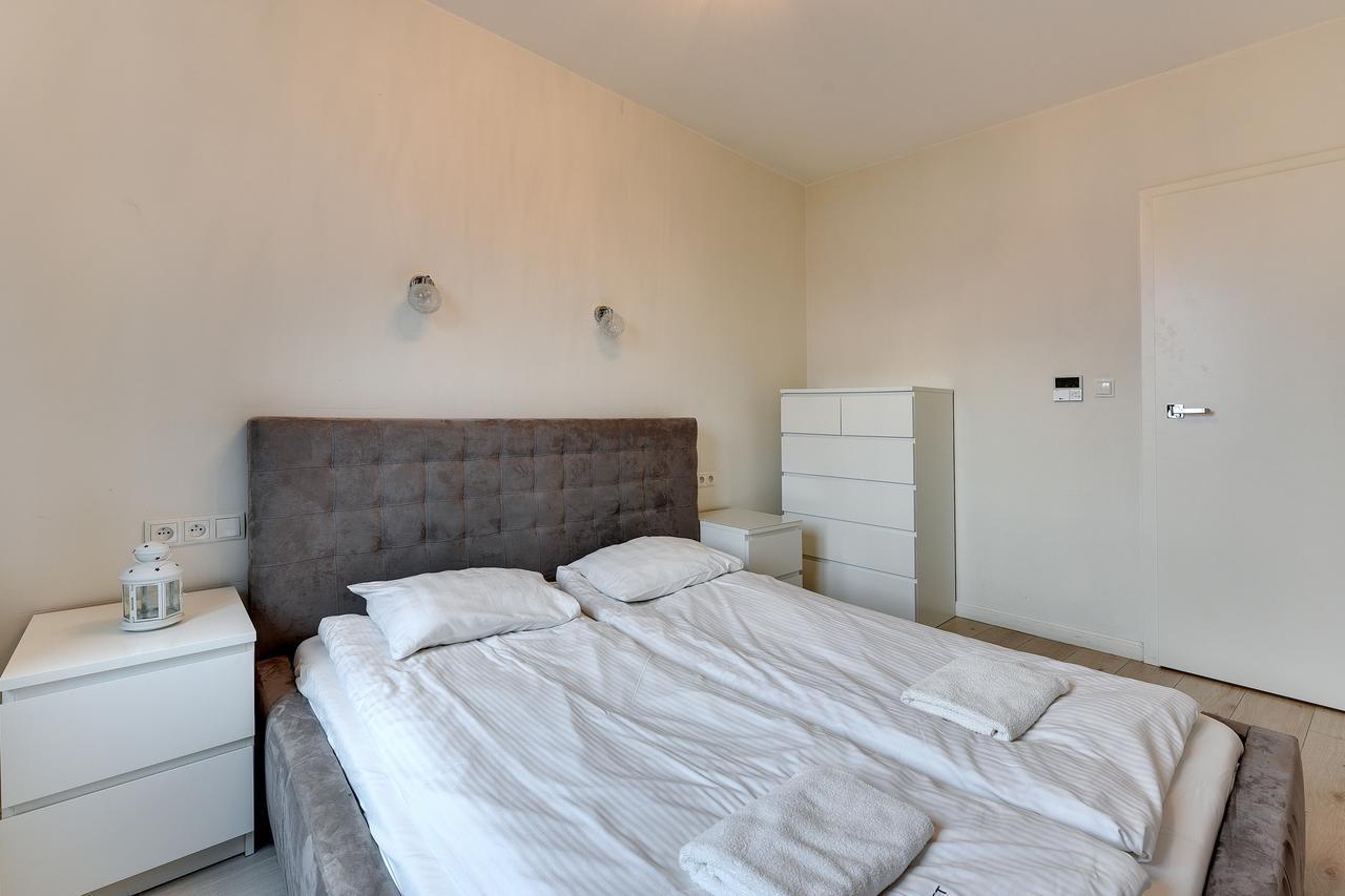 Władysławowo Apartamenty Gwiazda Baltyku 2Min Plaza, Parking מראה חיצוני תמונה