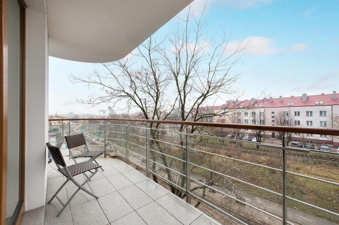 Władysławowo Apartamenty Gwiazda Baltyku 2Min Plaza, Parking מראה חיצוני תמונה